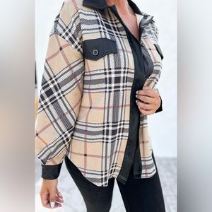 Plaid/vegan leather contrast stacker in size medium